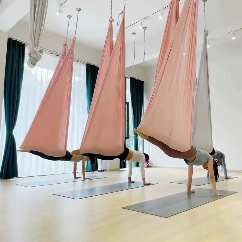 أرجوحة يوغا هوائية بطول 5 أمتا - مراجعة Yoga Swing Aerial وسعره