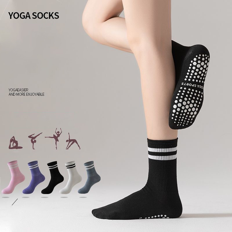 زوج واحد من جوارب اليوغا النسا - مراجعة Yoga & Fitness With Faye The Well Being Studio Abbots Langley Reviews وسعره